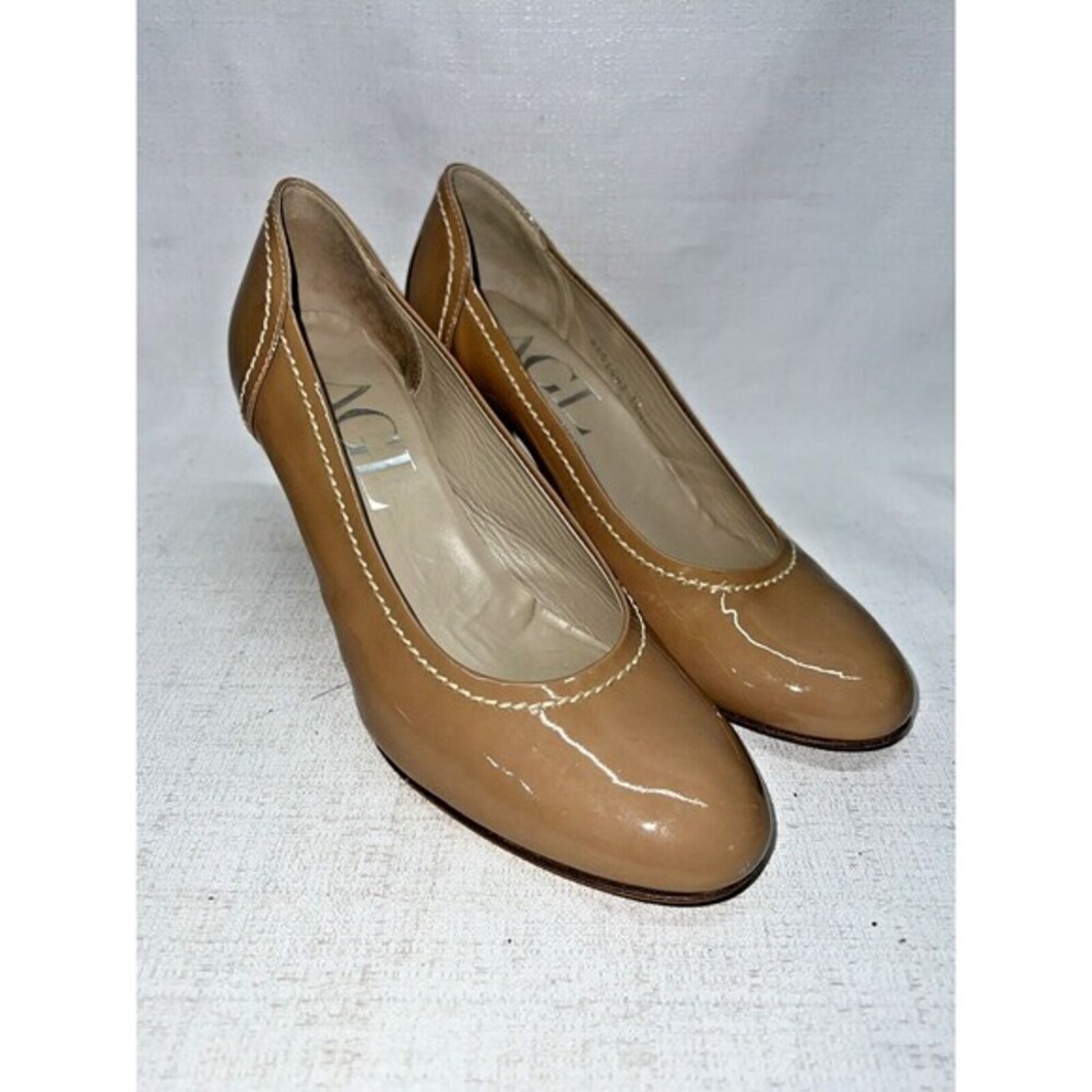 AGL Patent Leather Pumps Women 39.5 Tan Contrast Stitch Italian Wood Heel Office